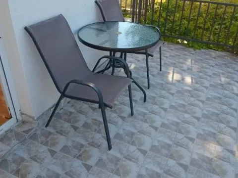 Rent, house, 250m², Šušanj, Bar - image 4