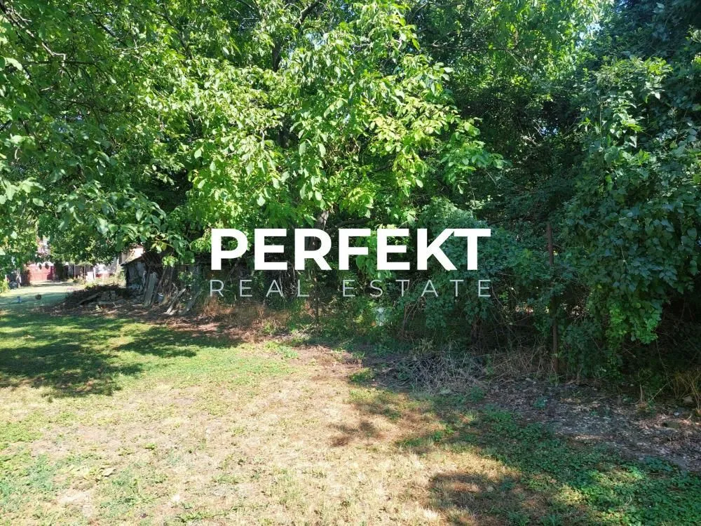 Prodaja, plac, 426m², Centar, Pančevo