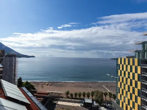 Sale, two bedroom apartment, 113m², Bečići, Budva - image 18