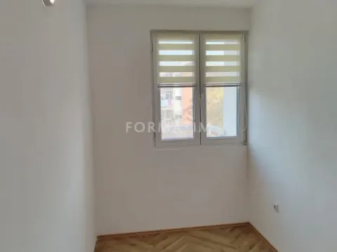 Sale, two bedroom apartment, 60m², Palilula Sve Podlokacije, Beograd - image 2