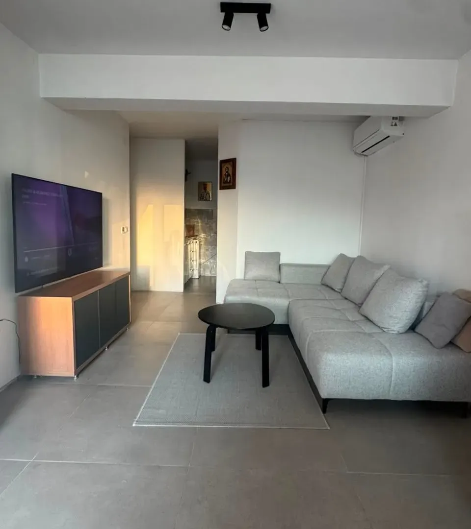 Prodaja, dvosoban stan, 50m², Pržno, Budva