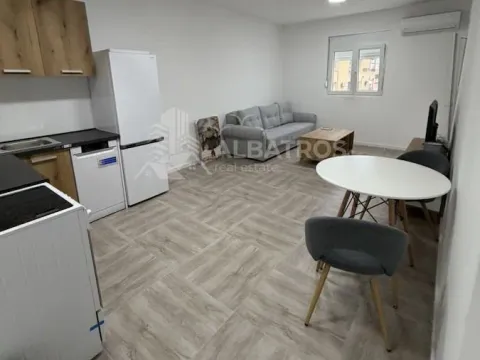 Izdavanje, jednosoban stan, 45m², Šušanj, Bar - image 4