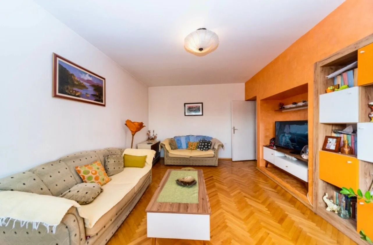 Prodaja, dvosoban stan, 80m², Zabjelo, Podgorica