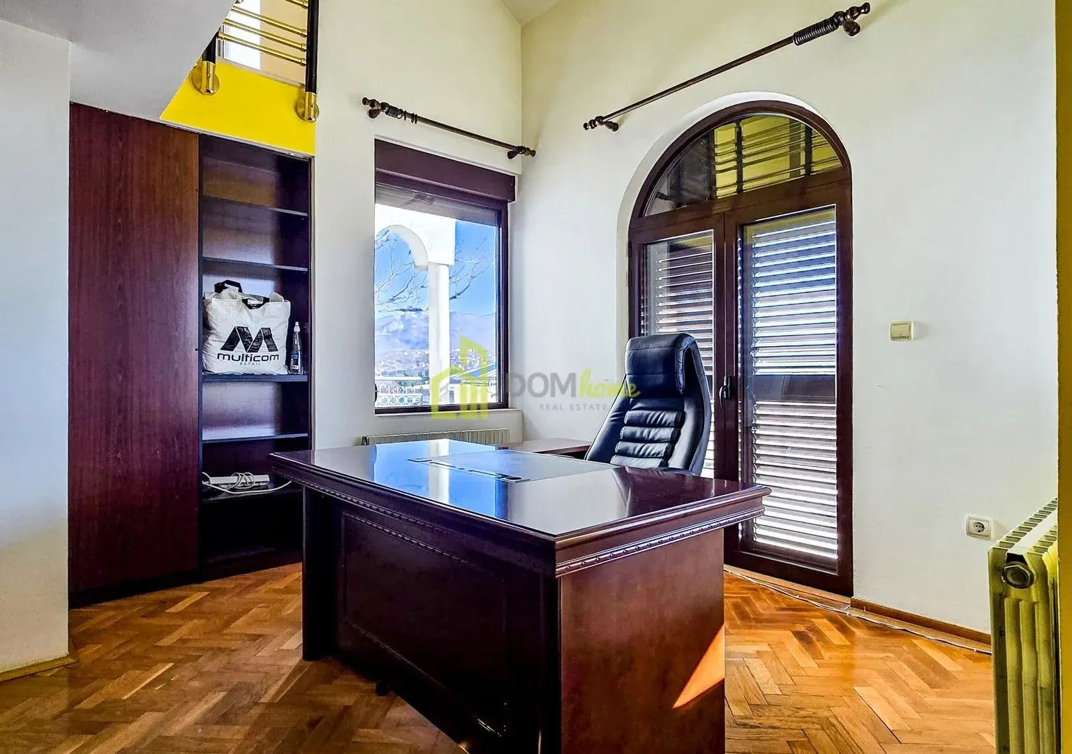 Rent, house, 380m², Gorica C, Podgorica
