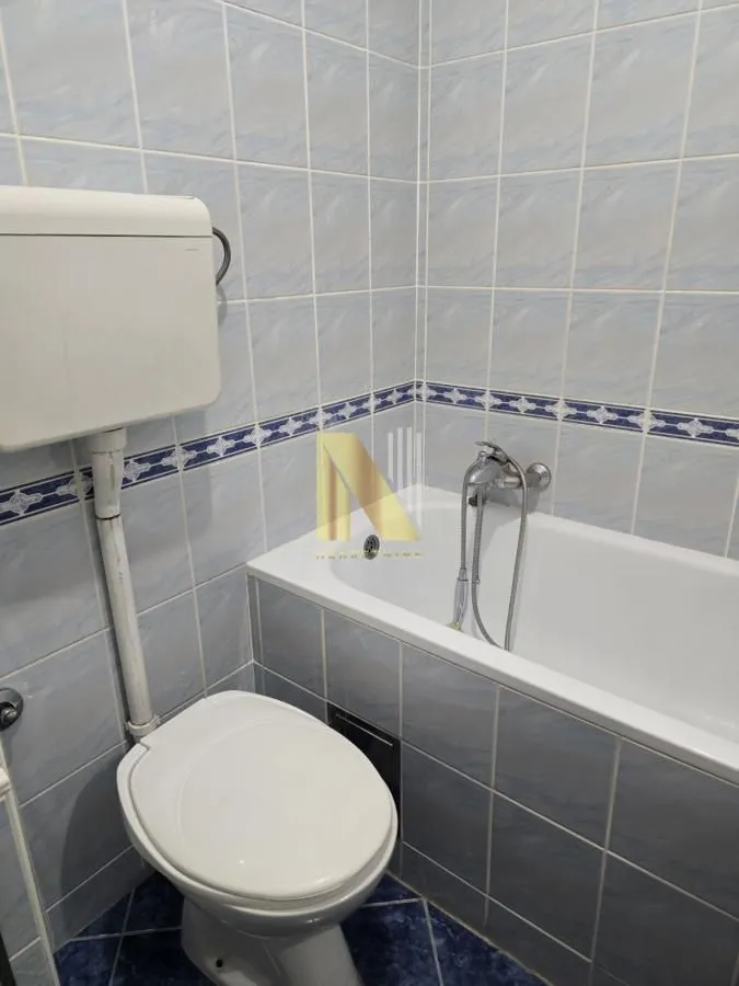 Izdavanje, garsonjera, 26m², Centar, Novi Sad