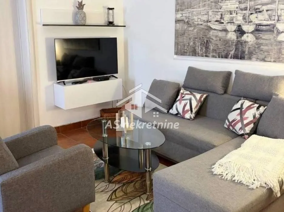 Rent, two bedroom apartment, 42m², Bulbulder, Zvezdara Sve Podlokacije