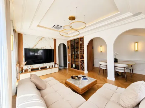 Prodaja, dvosoban stan, 77m², Budva, Crna Gora - image 3