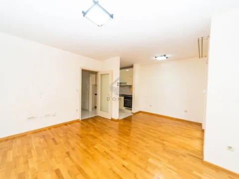 Prodaja, dvosoban stan, 61m², Zagorič, Podgorica - image 2