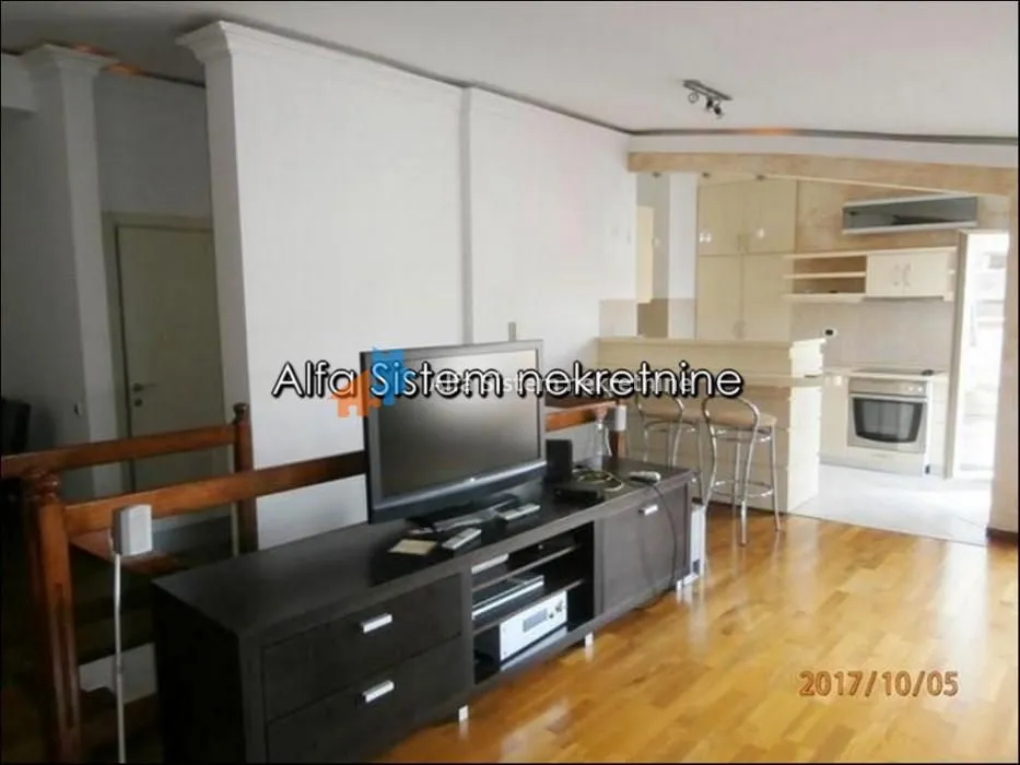 Rent, four bedroom apartment, 120m², Vračar Centar, Vračar Sve Podlokacije