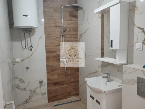 Prodaja, poslovni prostor, 39m², Surčin, Beograd - image 11