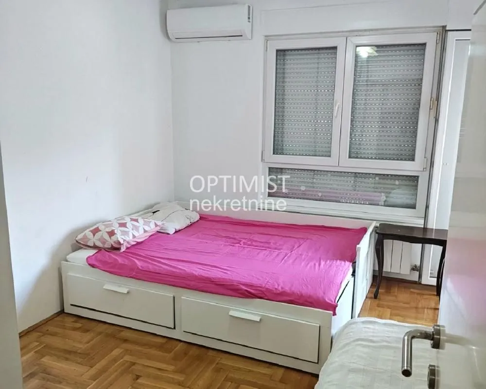 Rent, two bedroom apartment, 51m², Đeram Pijaca, Beograd