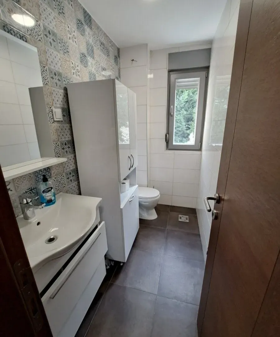 Rent, office space, 80m², Zabjelo, Podgorica
