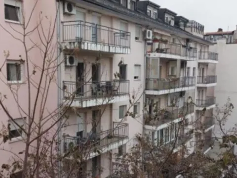 Izdavanje, jednosoban stan, 21m², Stari Grad, Beograd - image 10