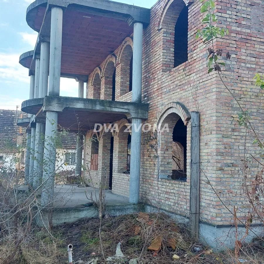 Prodaja, kuća, 240m², Bečej, Novi Sad