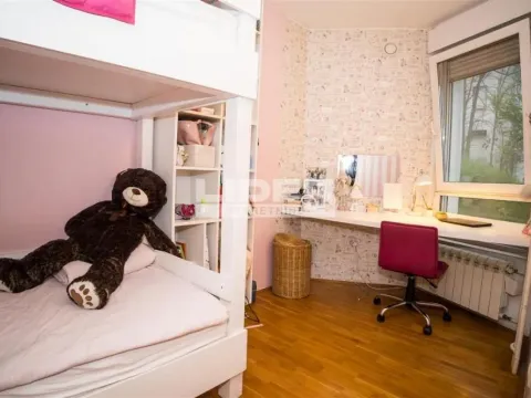 Prodaja, trosoban stan, 69m², Čukarica, Beograd - image 7