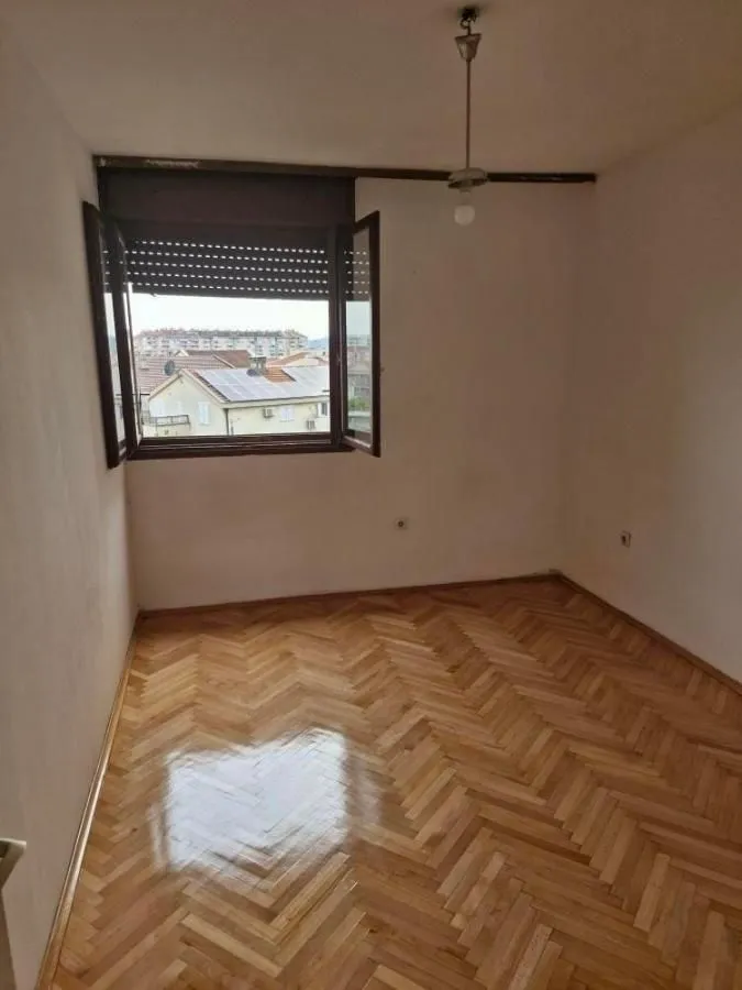 Prodaja, dvosoban stan, 58m², Stari Aerodrom, Podgorica