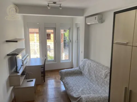 Rent, studio apartment, 26m², Centar, Kragujevac - image 2