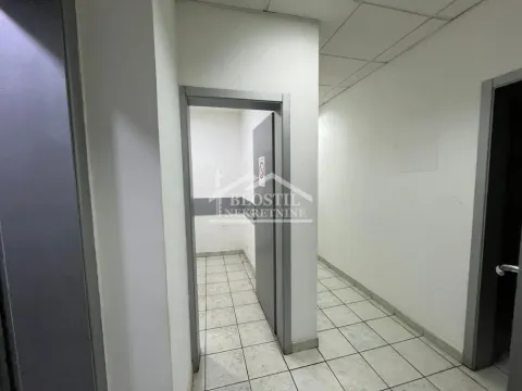 Rent, office space, 138m², Centar, Smederevo - image 10