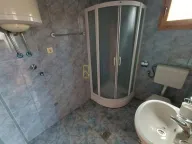 Prodaja, kuća, 161m², Tološi, Podgorica - image 10