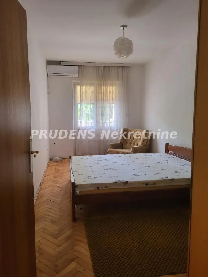Rent, two bedroom apartment, 60m², Bezanijska Kosa 1, Bežanijska Kosa Sve Podlokacije