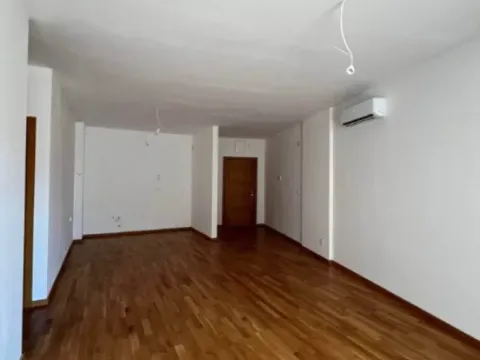 Sale, two bedroom apartment, 62m², Bečići, Budva - image 4