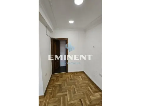 Izdavanje, poslovni prostor, 250m², Stari Grad, Beograd - image 10