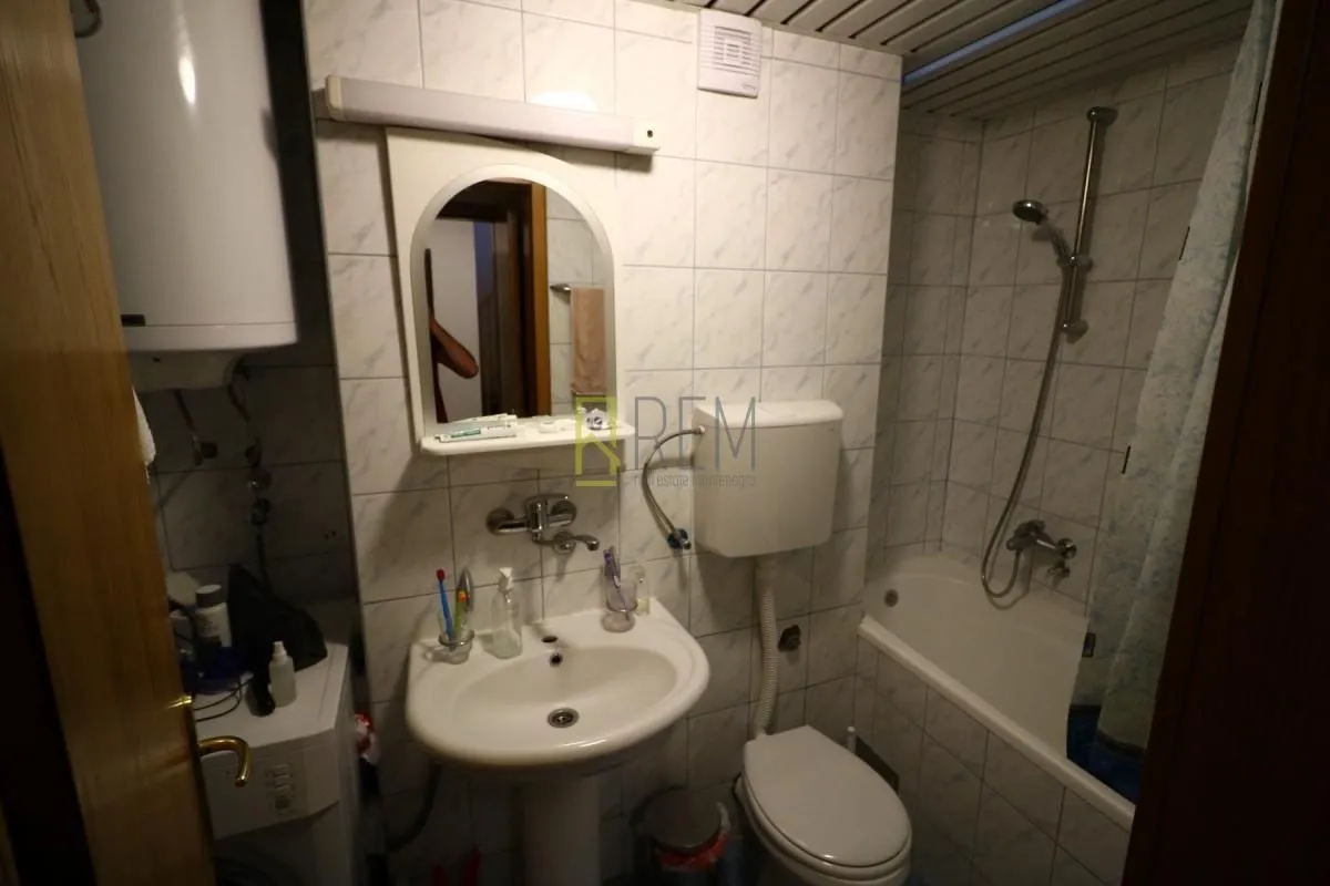 Prodaja, dvosoban stan, 92m², Stari Aerodrom, Podgorica