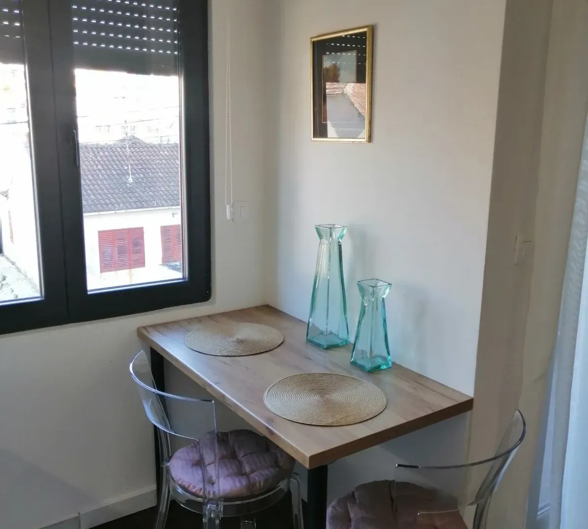 Izdavanje, jednosoban stan, 40m², 1 maj, Podgorica
