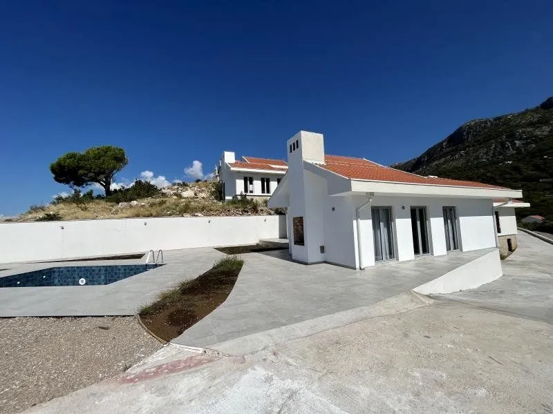 Prodaja, trosoban stan, 160m², Sveti Stefan, Budva