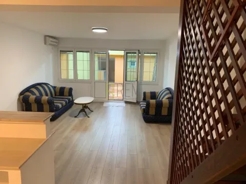 Prodaja, kuća, 100m², Stara Varoš, Podgorica - image 3