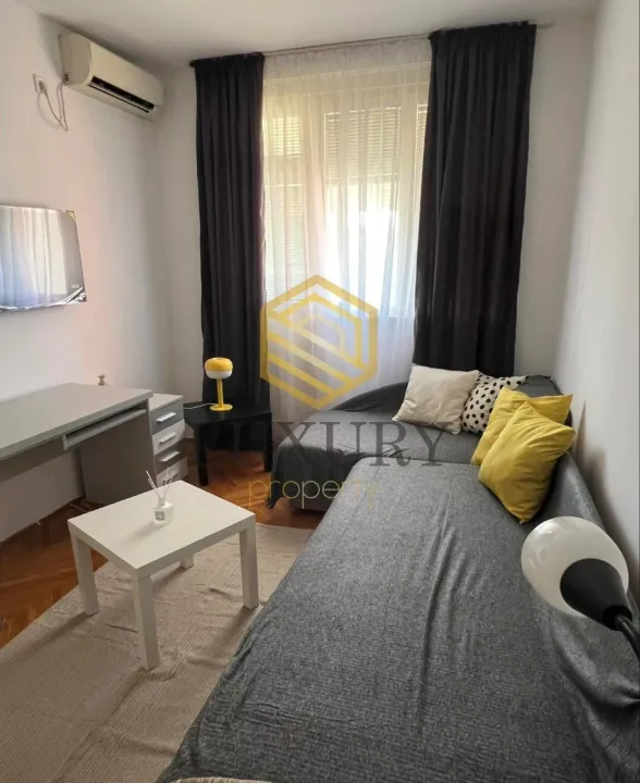 Izdavanje, garsonjera, 32m², Preko Morače, Podgorica