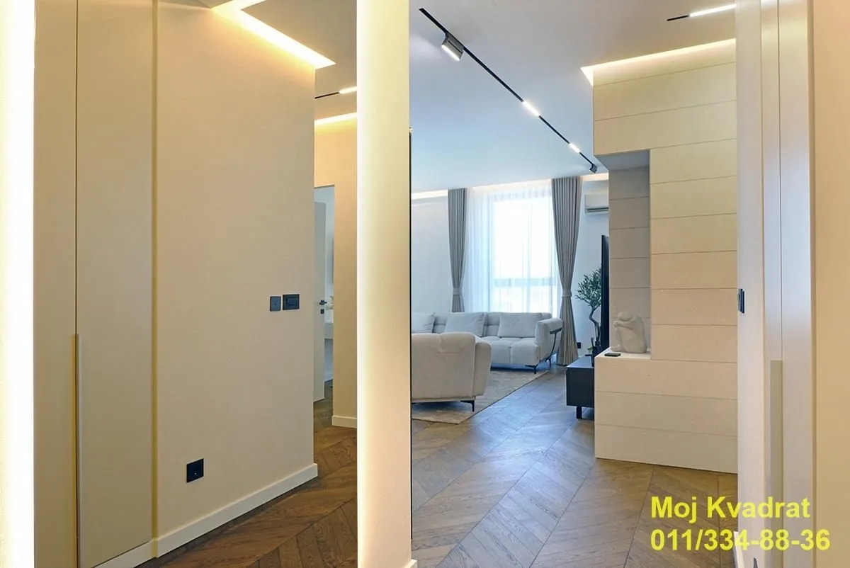Prodaja, trosoban stan, 82m², Savski Venac, Beograd