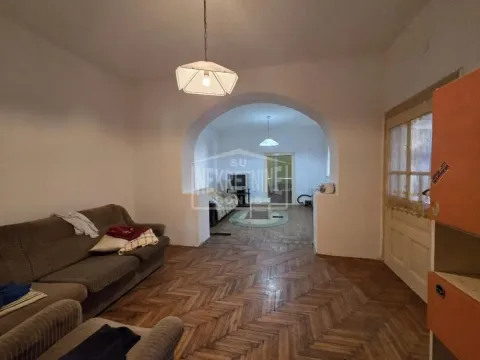 Prodaja, kuća, 250m², Bajmok, Subotica - image 11