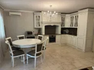 Rent, house, 176m², Lastva Grbaljska, Kotor - image 24