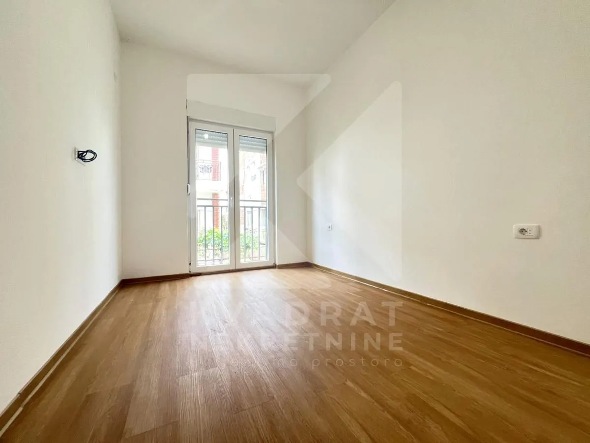 Sale, two bedroom apartment, 60m², Zelenika, Podgorica