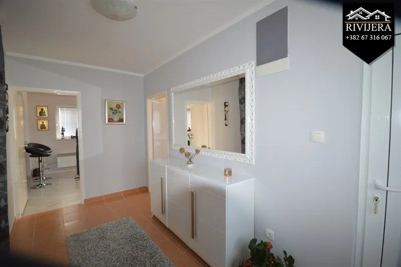 Prodaja, kuća, 200m², Baošići, Herceg Novi