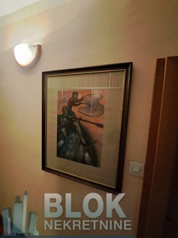 Izdavanje, dvosoban stan, 63m², Blok 6, Podgorica