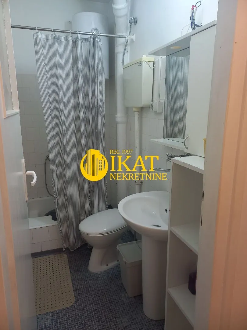 Rent, one bedroom apartment, 34m², Savski Venac, Beograd