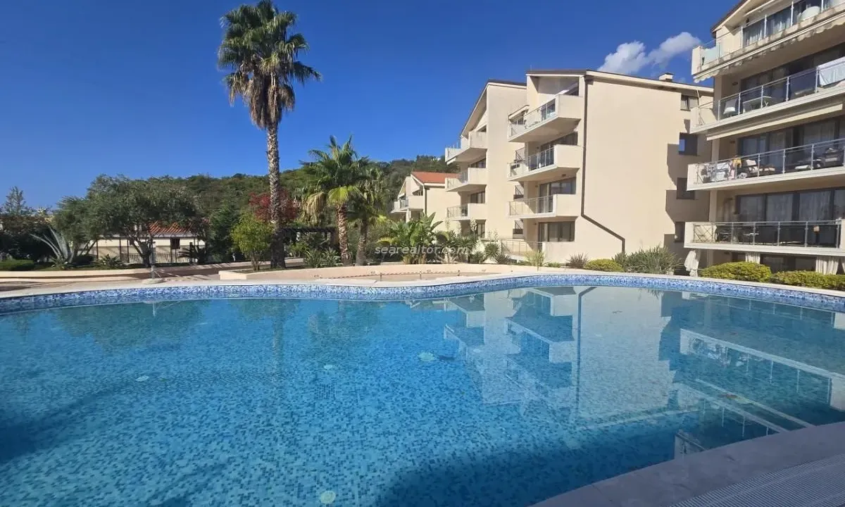 Prodaja, jednosoban stan, 48m², Pržno, Budva