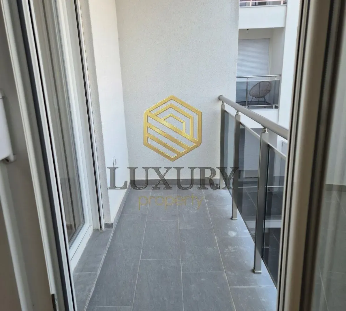Izdavanje, jednosoban stan, 43m², Zagorič, Podgorica