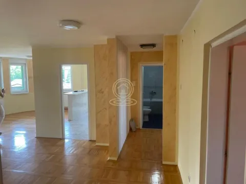 Prodaja, četvorosoban stan, 108m², Palilula, Niš - image 4