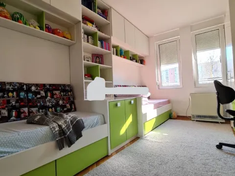 Rent, two bedroom apartment, 76m², Blok 6, Podgorica - image 14