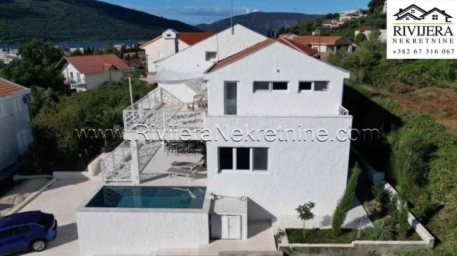 Prodaja, kuća, 192m², Đenovići, Herceg Novi