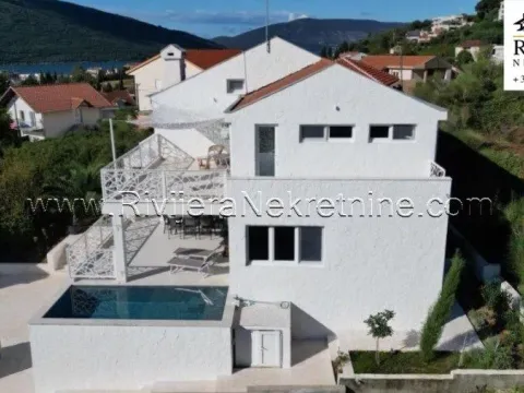 Prodaja, kuća, 192m², Đenovići, Herceg Novi - image 2