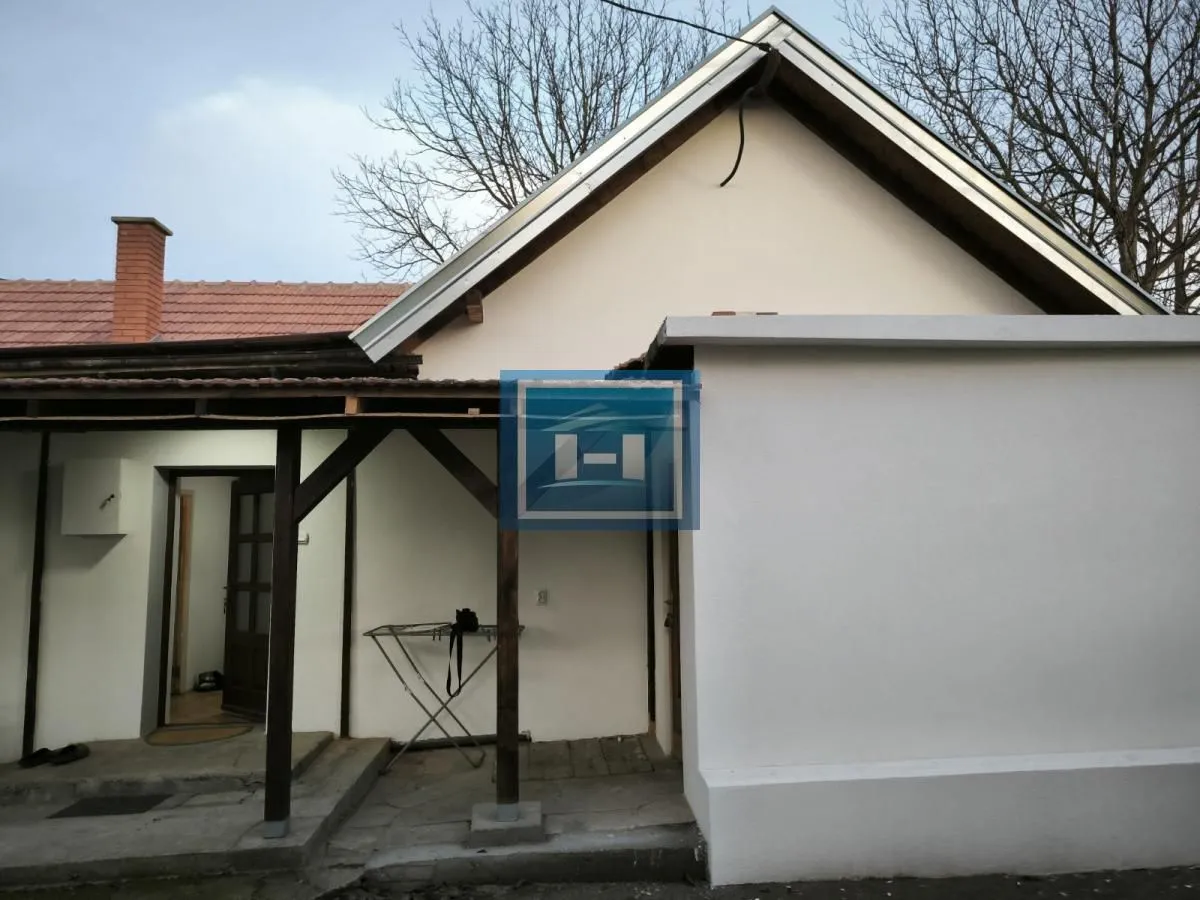 Prodaja, dvosoban stan, 42m², Ćuprija, Srbija