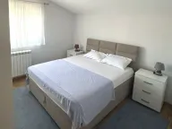 Izdavanje, dvosoban stan, 84m², Zagorič, Podgorica - image 6