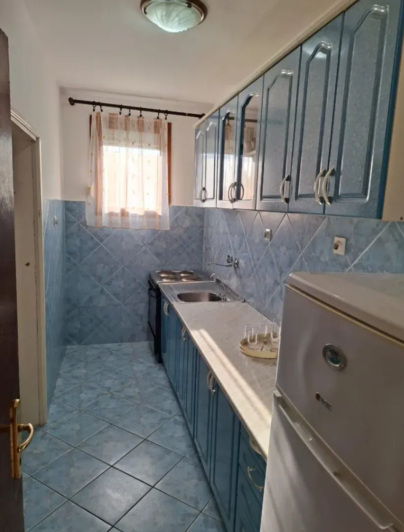 Izdavanje, kuća, 100m², Zagorič, Podgorica