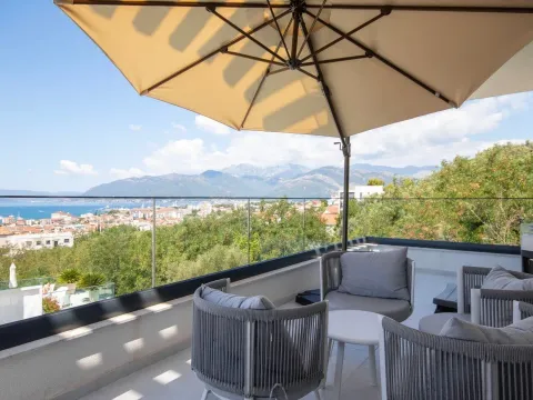 Rent, house, 400m², Marići, Tivat - image 15