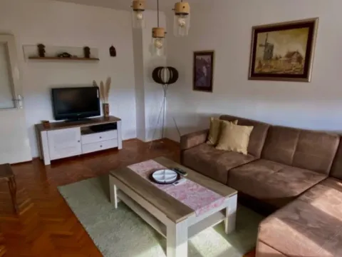 Izdavanje, dvosoban stan, 80m², Zabjelo, Podgorica - image 3