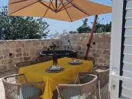 Rent, house, 120m², Kuljače, Budva - image 18